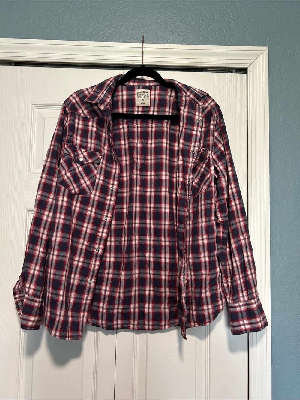 Mossimo Supply Co. Red & Navy Plaid Button-Down Shirt